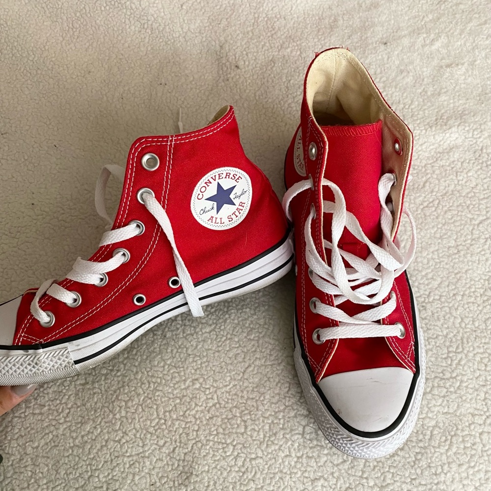 Red Converse size 7 in womens EU 37.5